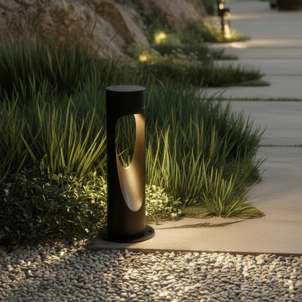 Tall LED Floor Lamp – Black Round-Base Light